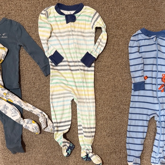 12 month pajama set of 4 - Picture 6 of 9
